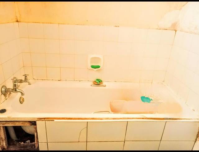1 BEDROOM PROPERTY TO RENT IN LOMBARDY EAST